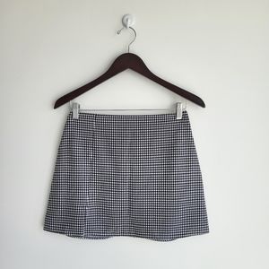 SHEIN - Black and White Gingham slit mini skirt - M